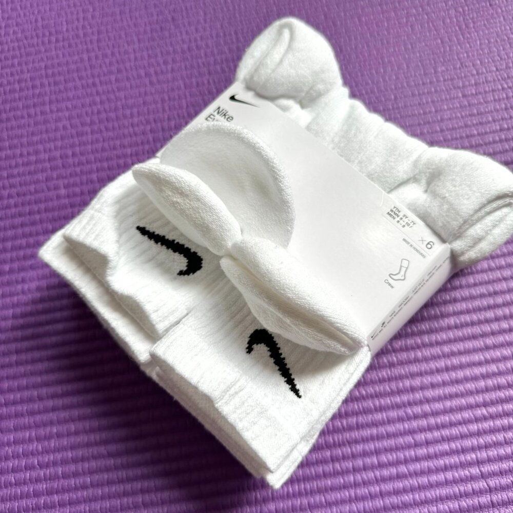 6 Pairs Nike Cotton Crew Sock Dri-Fit White Mens 6-8 M Women 6-10 Cushioned